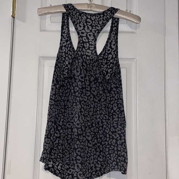Gray Leopard Jenni Activewear Flowy Racerback Tank - Picture 3 of 4